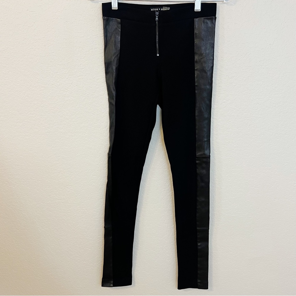 Alice + Olivia Leather Panel Stretch Crop Leggings - Picture 2 of 6